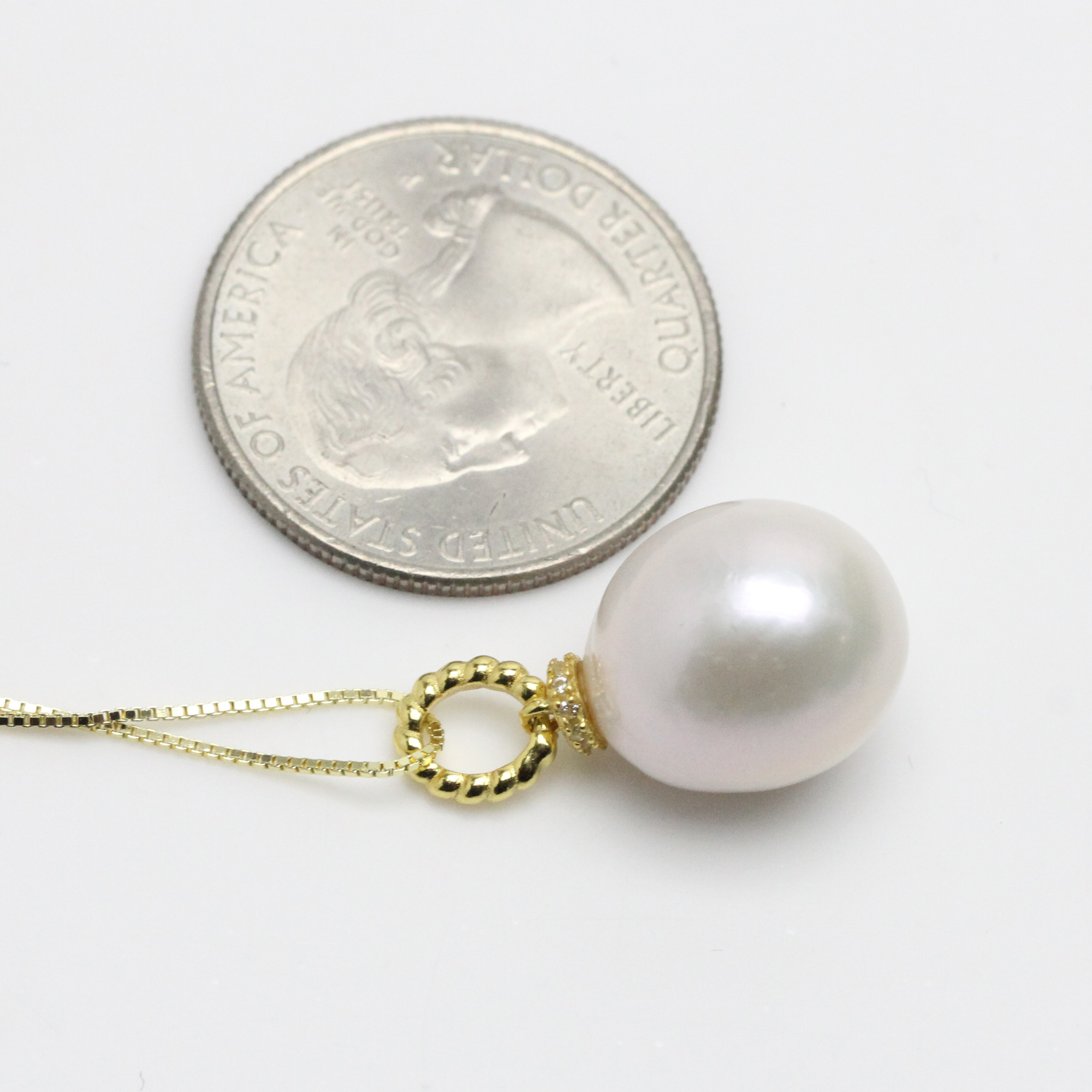 12-13mm White Large Pearl Pendant Necklace