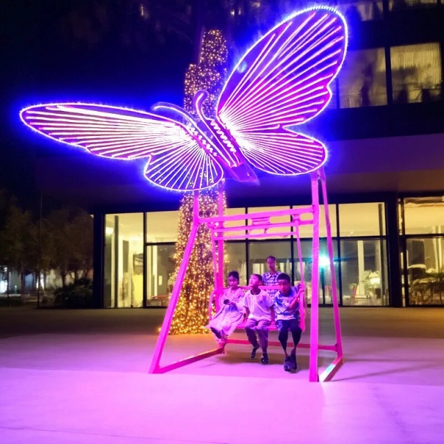 LED Lighted Purple Butterfly Swing (Unpowered)