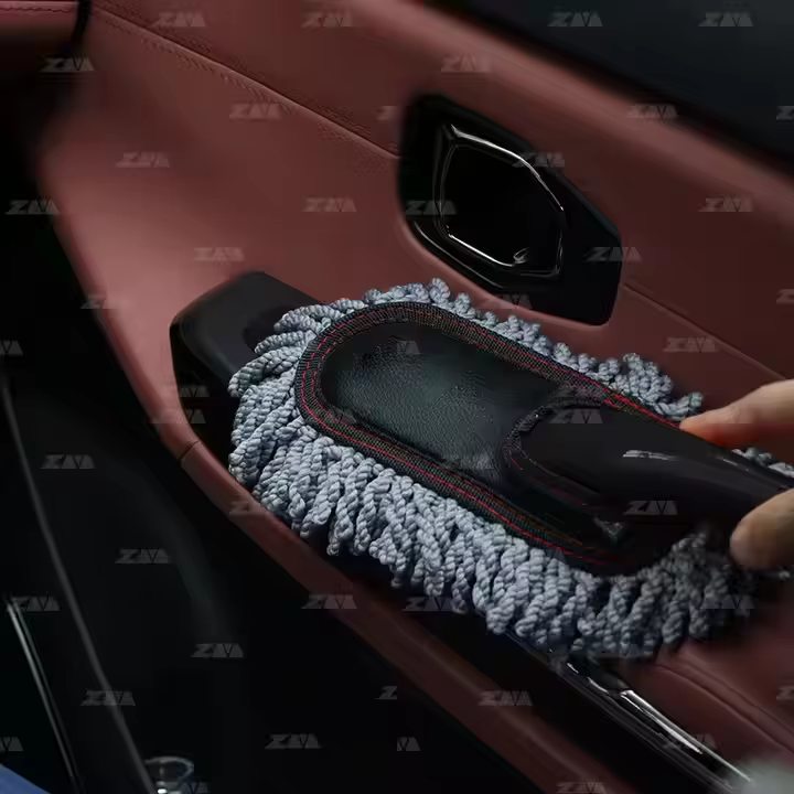 Microfiber Mini Car Duster Soft Car Cleaning Brush Supplied by Factory for Car Washes