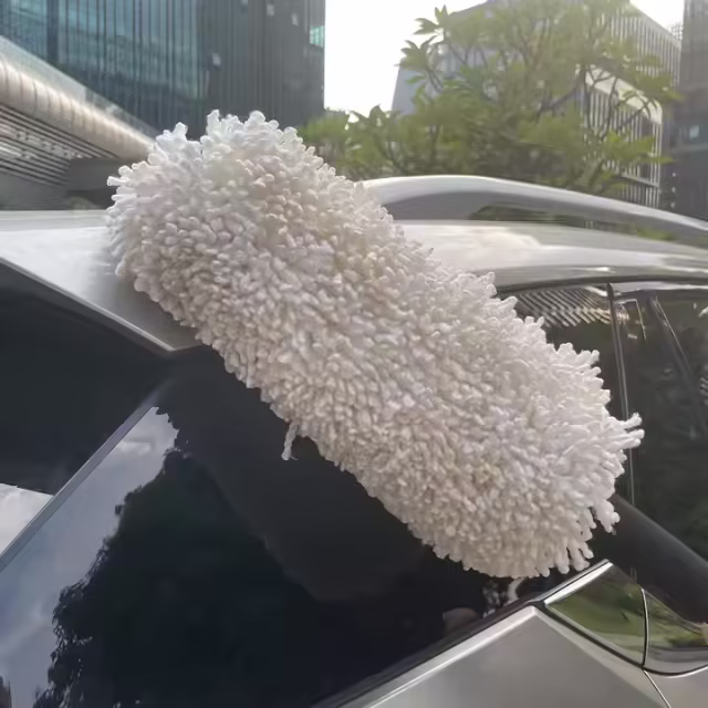 Fluffy Rotating Foam Handle White Microfiber Car Duster Auto Microfiber Mop Duster