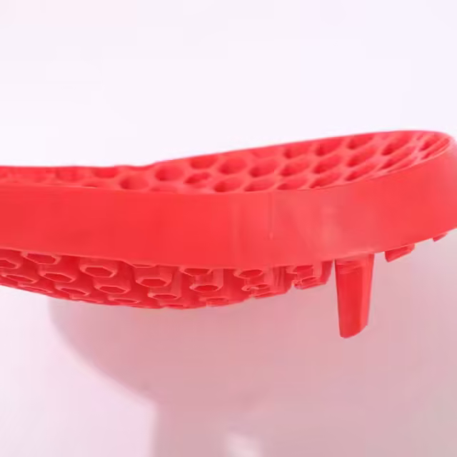 Plastic Car Cleaning Tools New PP Material Wash Bucket with Sand Killer Filter Guard and Pressure Cleaning Function