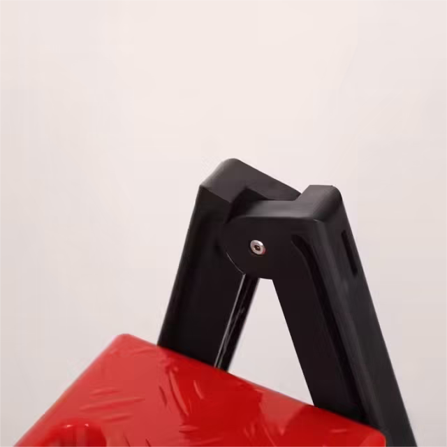 Easy Access Car Wash Tool Foldable Plastic Ladder Stool for Car Detailing Climbing Access