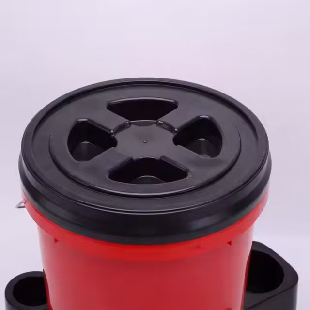Factory Supply Mobile Car Wash Bucket Kit with Wheel Dolly Household Trolley Plastic Bucket Car Cleaning Tools Car Detailing
