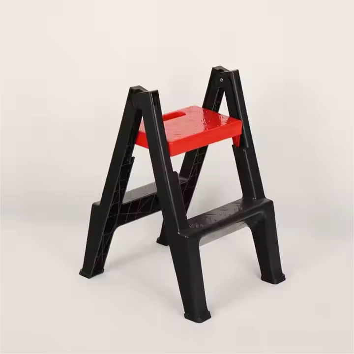 Easy Access Car Wash Tool Foldable Plastic Ladder Stool for Car Detailing Climbing Access