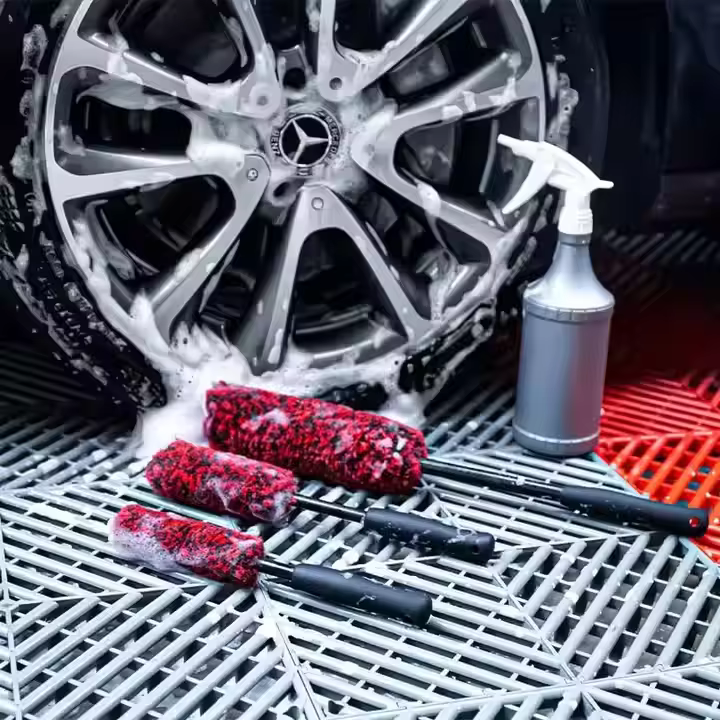 3-Piece Set Red Wool Hair Car Detailer Brush with EVA Handle for Cleaning Car Hubs and Washed Vehicles