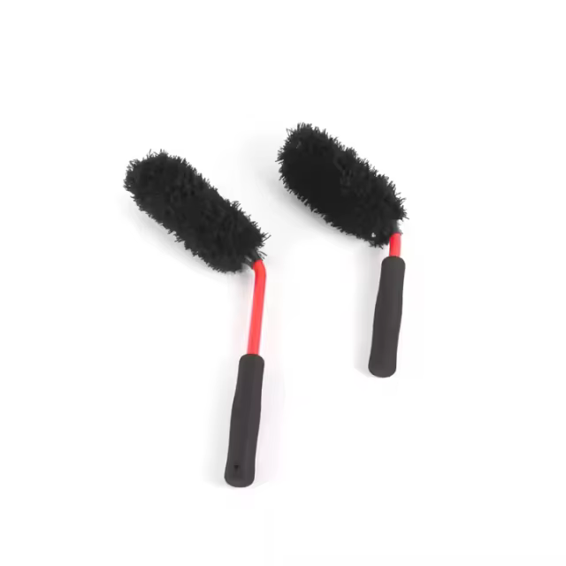 2-Piece Set Soft Microfiber Bending Car Tire Wheel Hub Detailing Brush Plastic and EVA Material for Auto Care Washing Cleaning