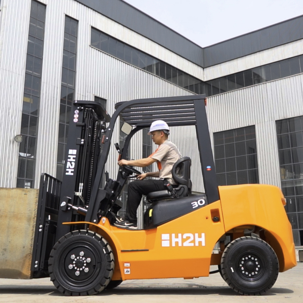 H2H Forklift 40HQ with 5 Units for CPC(Q)D25-35H3
