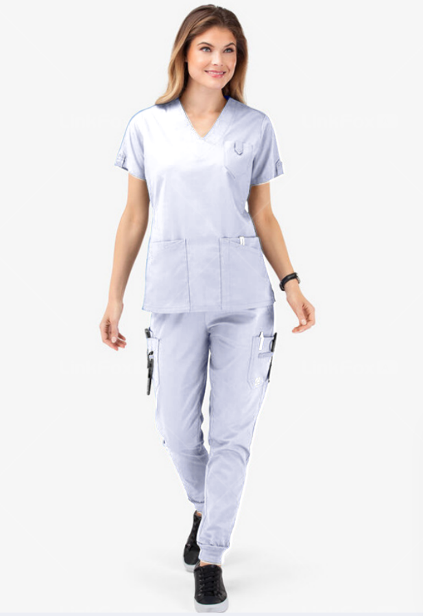 Comfort and Style: The Perfect Scrubs Set for Healthcare Professionals