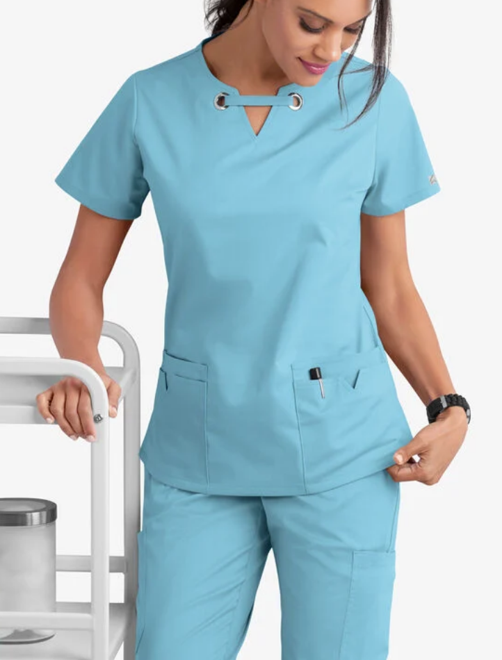 Ultimate Comfort and Style: The Perfect Scrubs Set for Healthcare Professionals