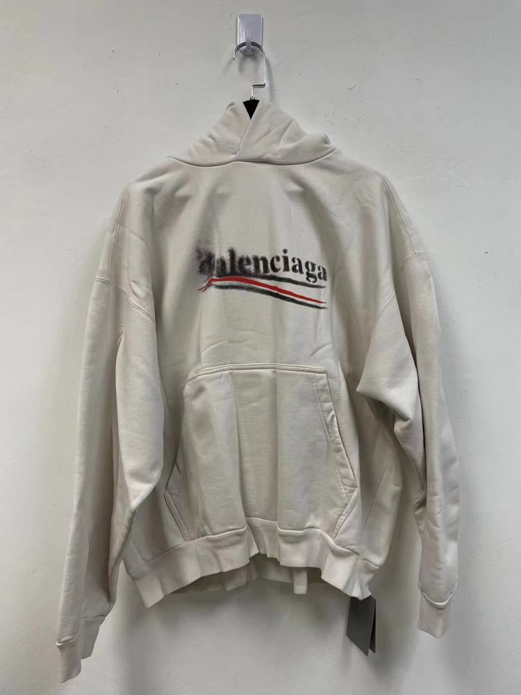 BALENCIAGA