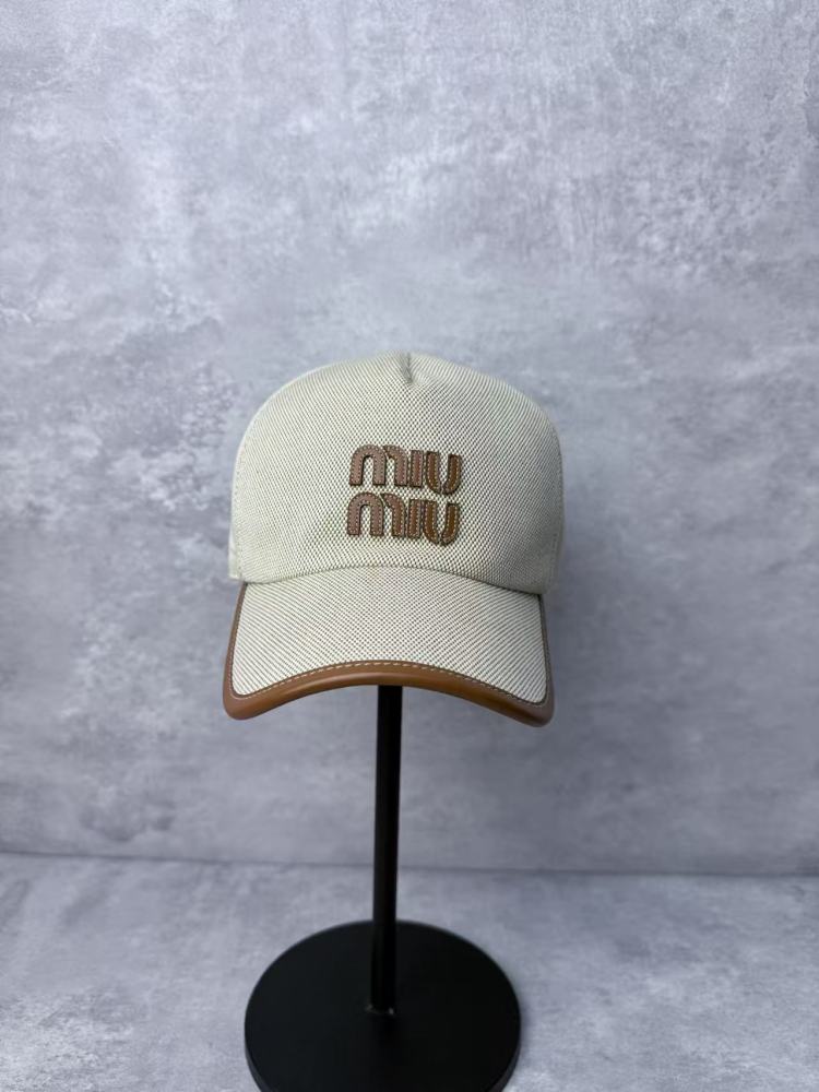 MIU MIU