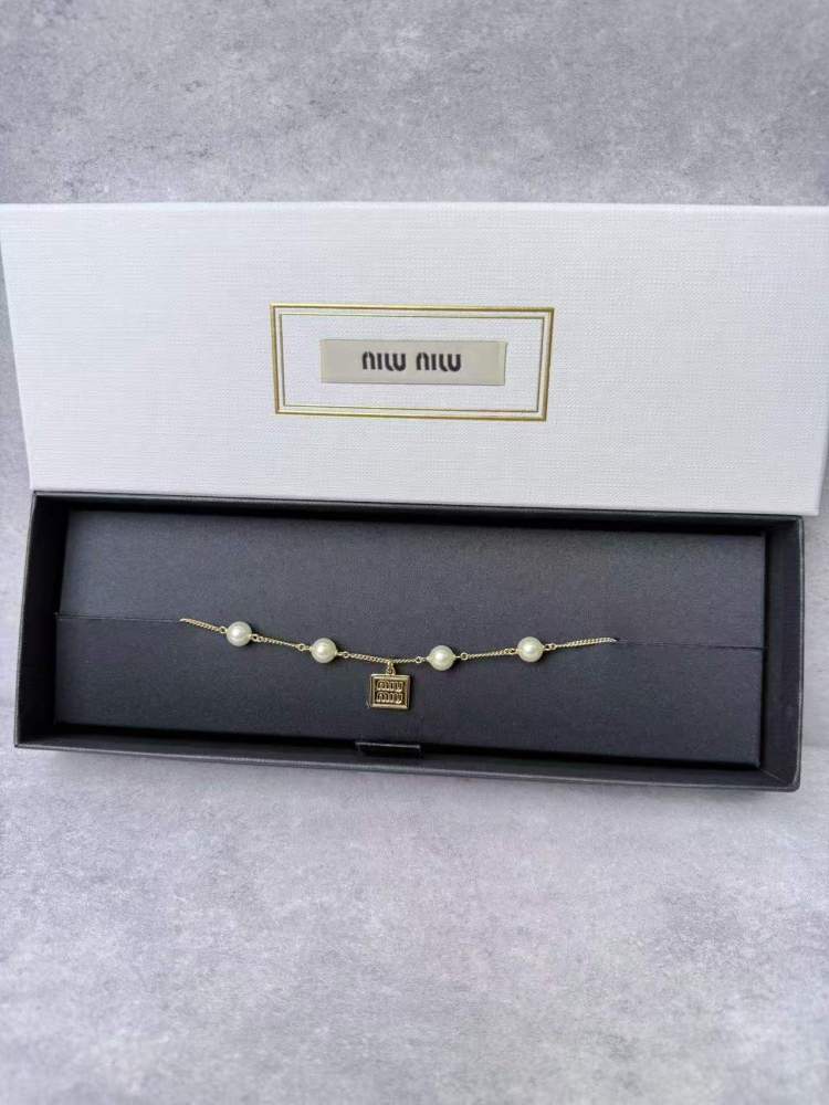 MIU MIU
