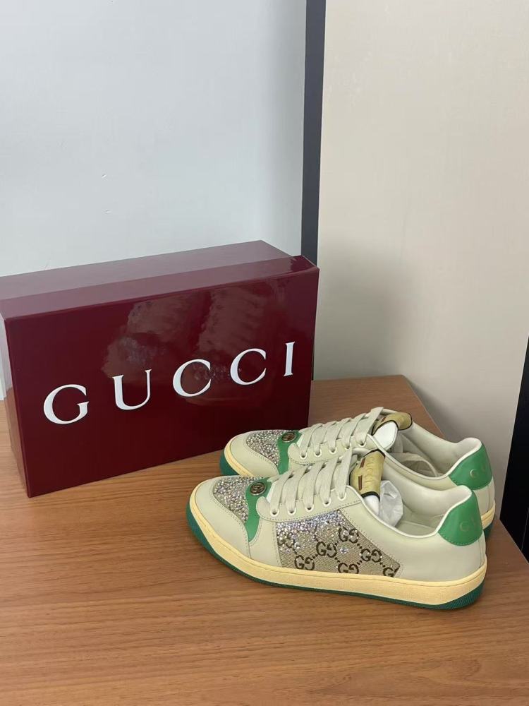 GUCCI
