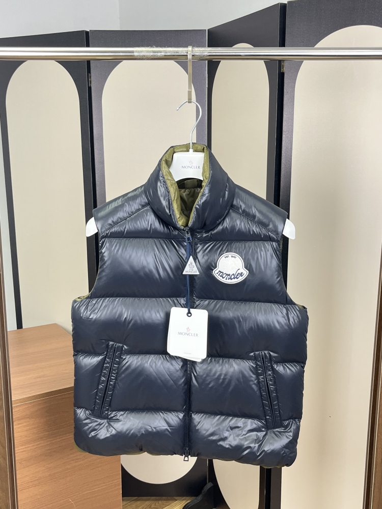 MONCLER