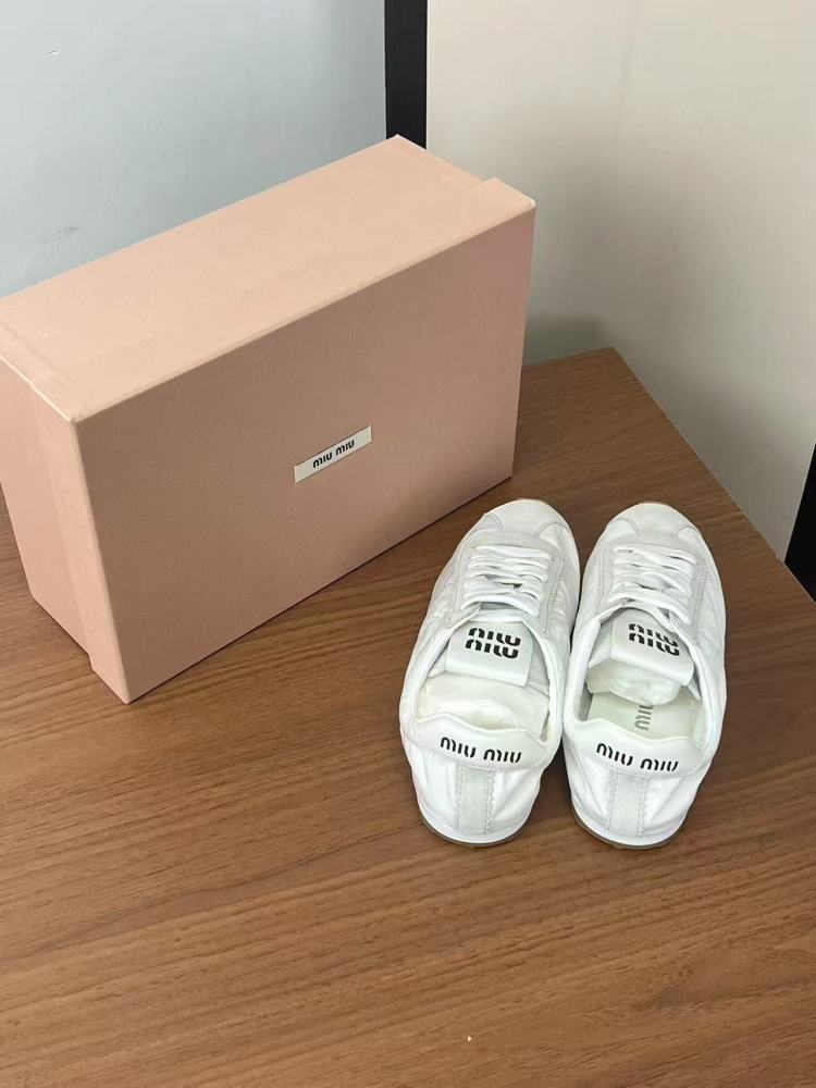 MIU MIU