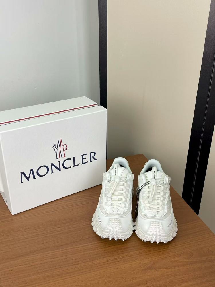 MONCLER