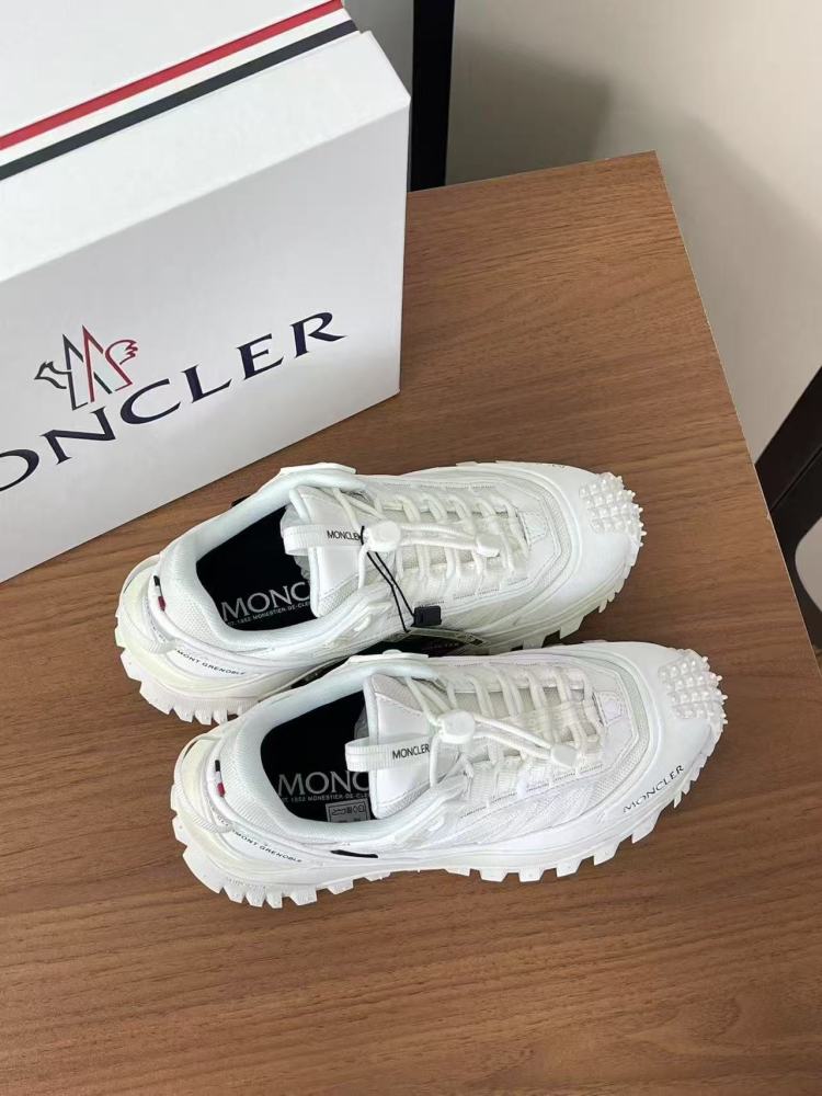MONCLER