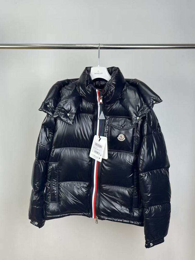MONCLER