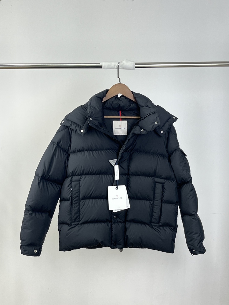MONCLER