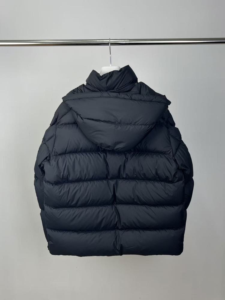 MONCLER