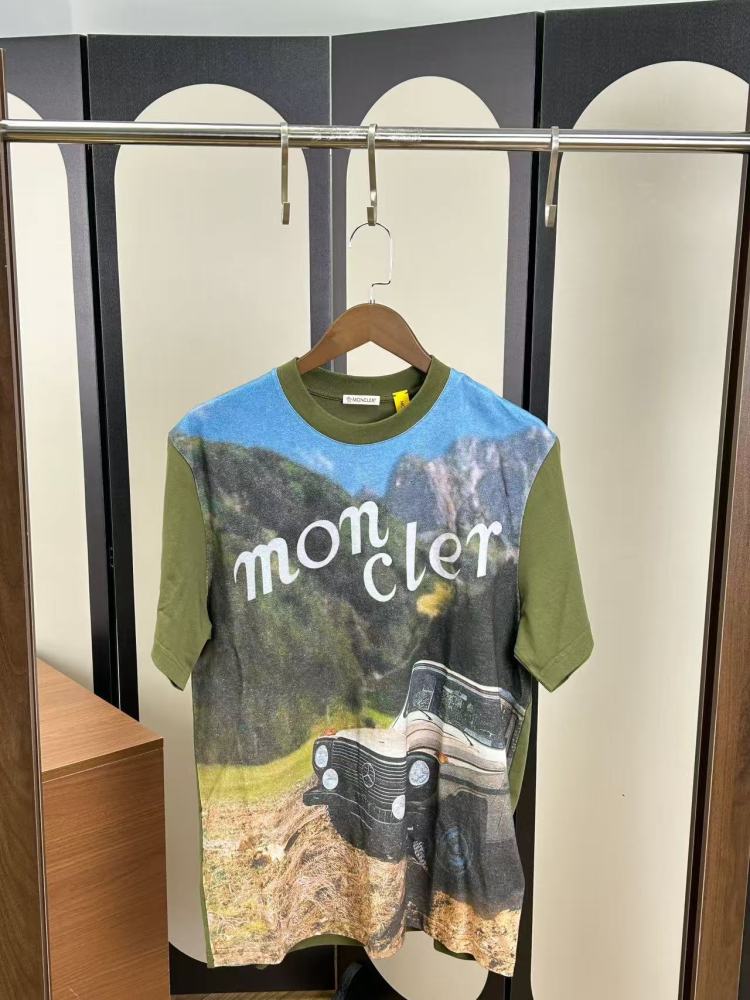 MONCLER