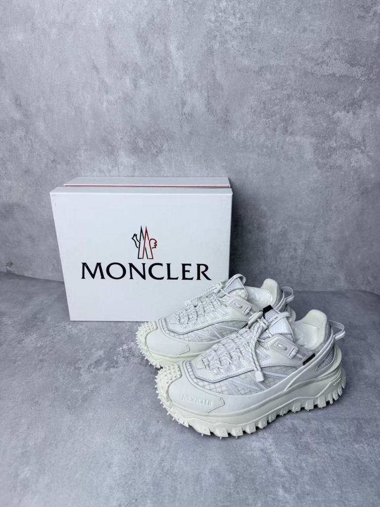 MONCLER