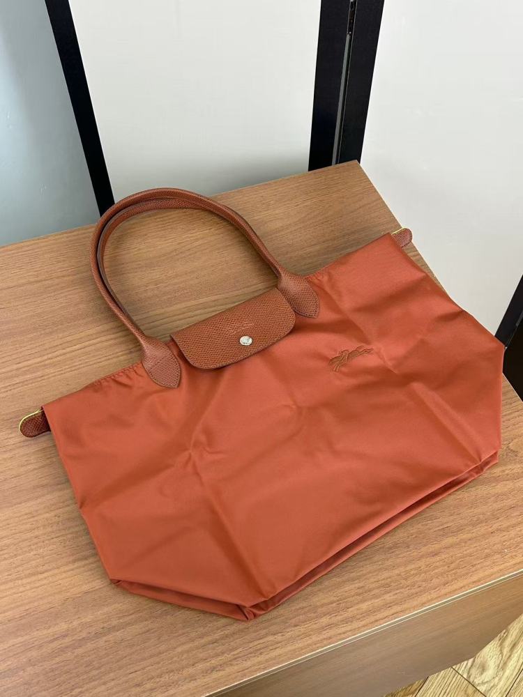 LONGCHAMP