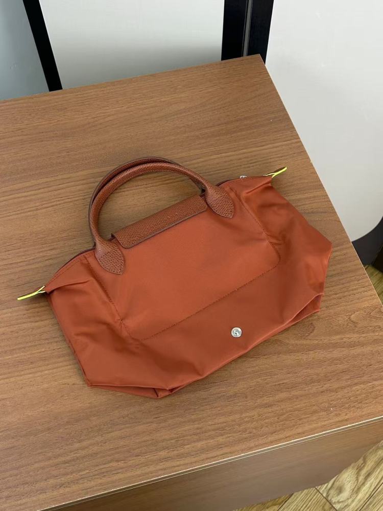 LONGCHAMP
