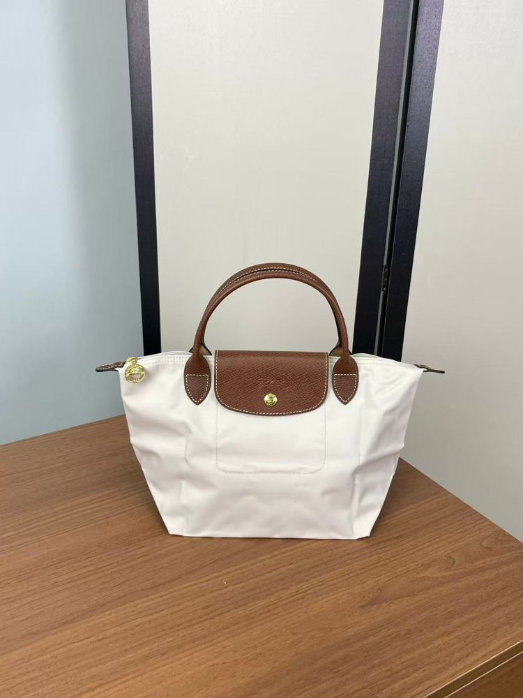 LONGCHAMP