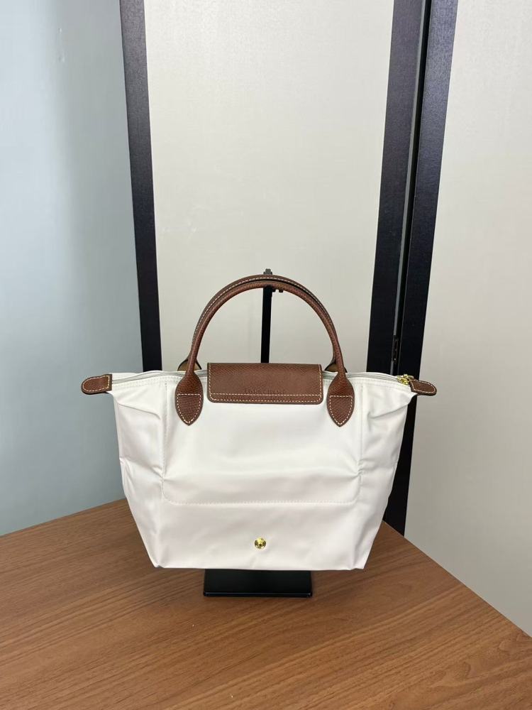 LONGCHAMP