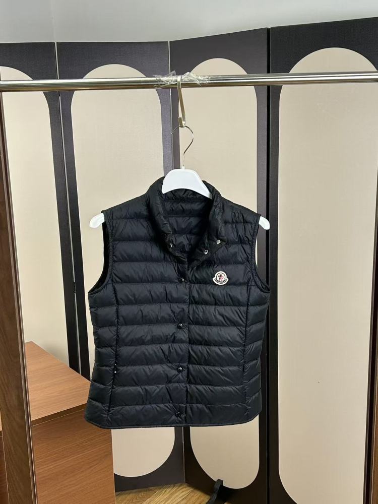 MONCLER