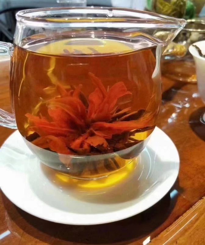 2024 Lily Pagoda Yunnan Black Tea