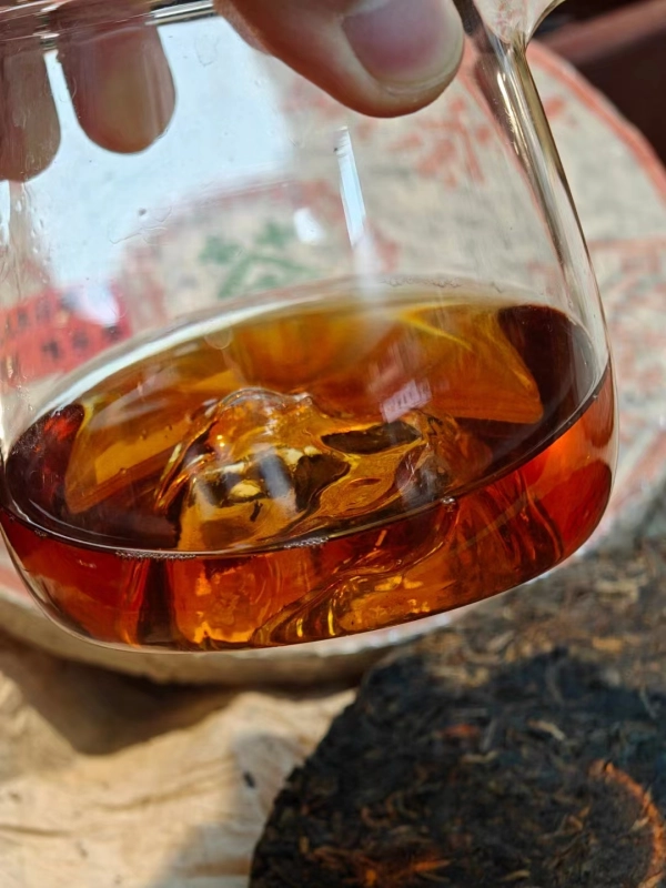 In 1999, the old raw tea was off without flying discus