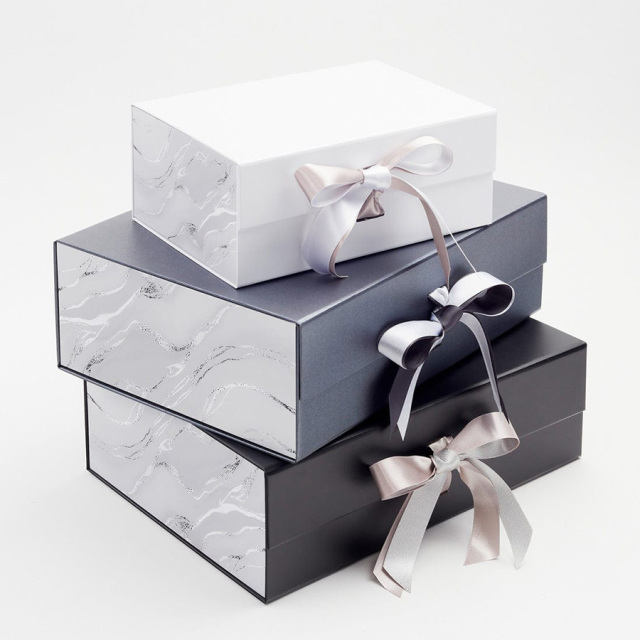 Manufacturer Custom Packaging Gift Box Luxury Shoe Clothing Folding Box With Logo