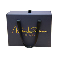 Wholesale Custom Logo Color Gift Box Rigid Paper Sliding Drawer Box With Handle