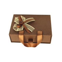 Custom Size Cardboard Paper Hard Rigid Box Packaging Luxury Drawer Box With Ribbon Handle