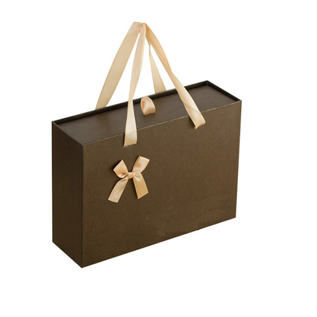 Custom Size Cardboard Paper Hard Rigid Box Packaging Luxury Drawer Box With Ribbon Handle