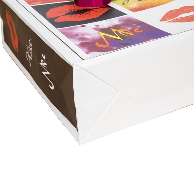 Luxury Custom Paper Bags Packaging White Paper Bag With Your Own Logo