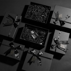 Eco Friendly Custom Size Gift Boxes Black Package Box Luxurious Jewelry Clothes Lip And Base Box