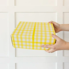 Wholesale Logo Packaging Box Yellow Corrugated Shipping Box Sunscreen Corrugated Box