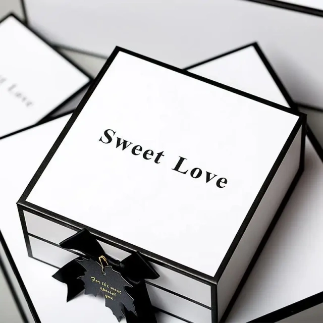 Manufacturer Direct Selling packing large gift boxes Box Paper Box For Gifts