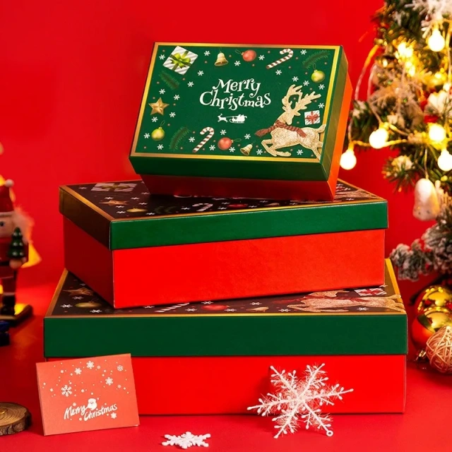 Green Packaging For The Environment Wholesale rigid custom color foil stamping logo printing Christmas eve gift packaging boxes