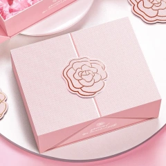 Luxury Design Double Opening Gift Box Perfume Cosmetic Set Packaging with Magnetic Closure Custom Logo Mystery Packaging Box