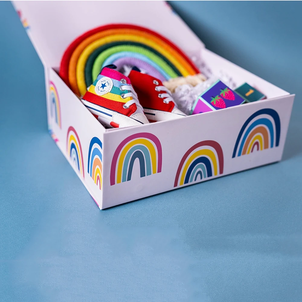 Custom Design Cardboard Rigid Magnet Box Luxury Exquisite Folding Gift Box With Ribbon