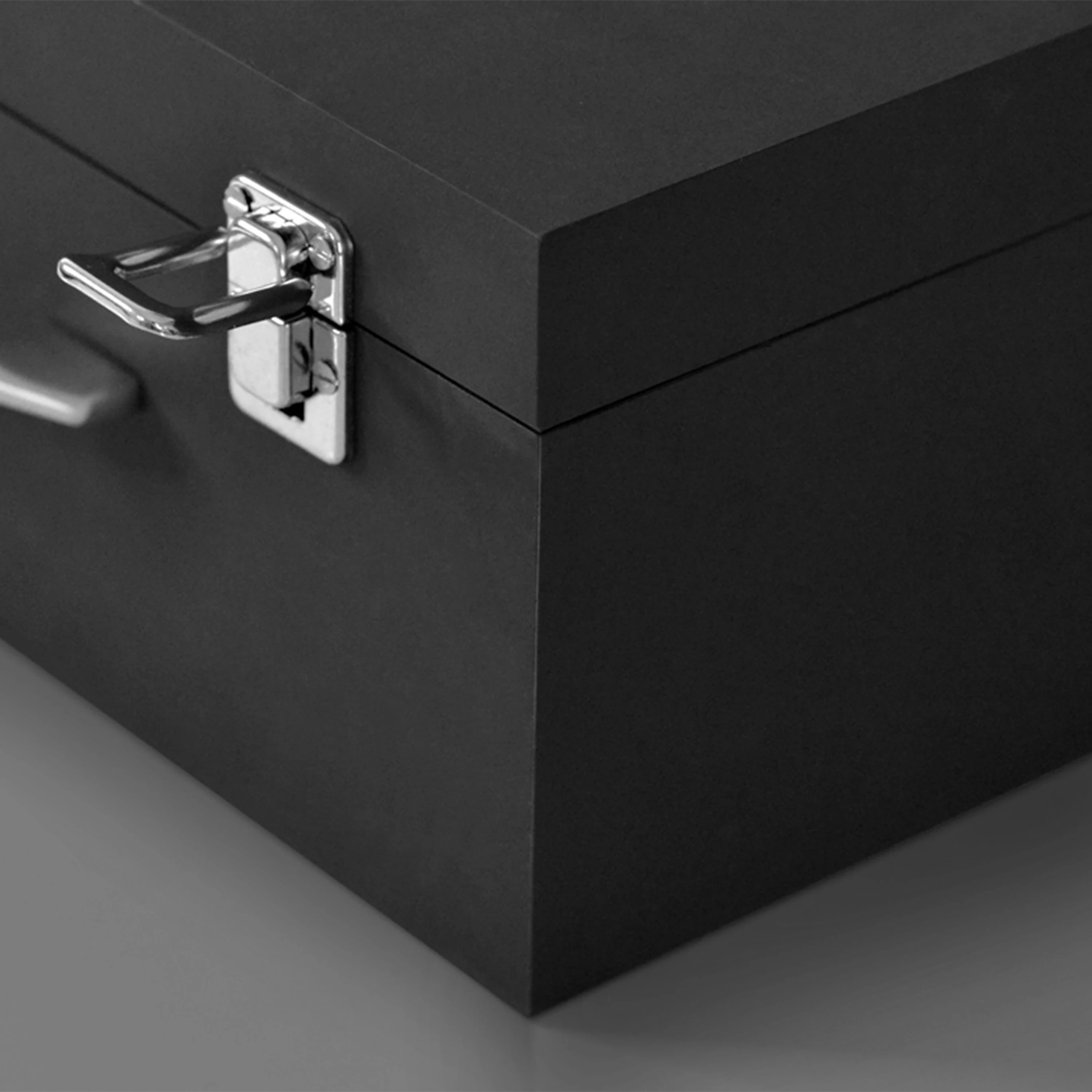 Luxury Custom Cosmetic Packaging Boxes Cardboard Paper Gift Box With Lock