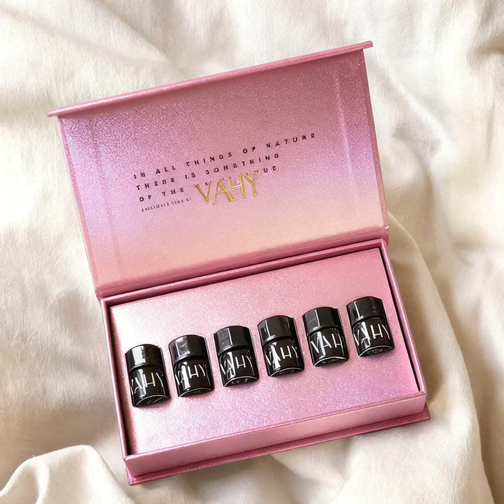 Luxury Custom Rigid Art Paper Recyclable Magnetic Closure Gift Box Sponge Lining Skincare Cosmetic Packaging Matt Lamination