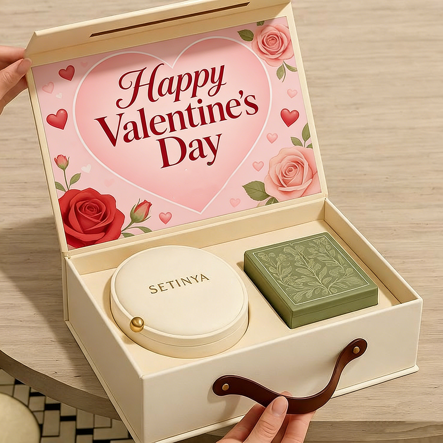 Custom Paper Hard Rigid Magnet Box Packaging Luxury Folding Magnetic Festival Premium Decorative Gift Box
