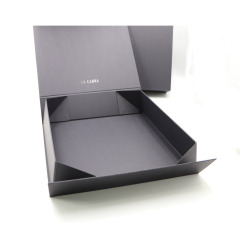 Luxury Recyclable Folding Gift Box Sponge Lining Custom Factory Large Magnetic Closure Lid Packaging for Matt Lamination