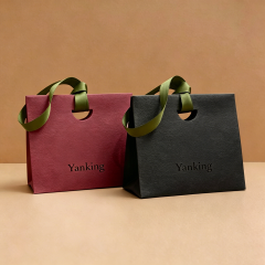 Custom Logo Cosmetics Clothes Art Paper Bags with Ribbon Handle Offset Printing Recyclable Luxury Custom Shopping Bags