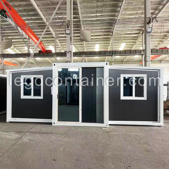Portable expandable homes